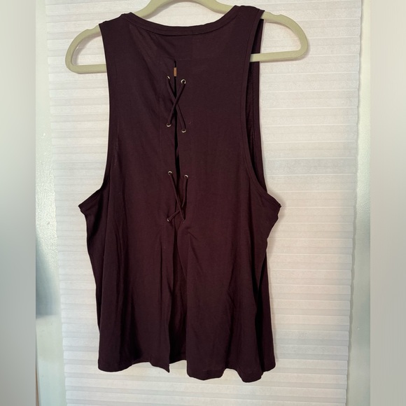 Victoria's Secret Sport VSX Tank Top Lace Up Gold Grommets Open Back Slit - Picture 3 of 7